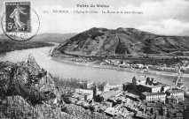 Tournon (Ardèche). - Vue de la ville, du Rhône et des coteaux de l'Ermitage à Tain (avant 1909).