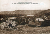 La vallée du Rhône vue de la chapelle Saint-Pierre.