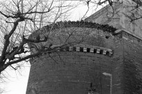 Bouchet.- Le chevet de l'église Notre-Dame.