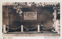 Le monument commémoratif aux victimes de la Libération le 30 mars 1944.