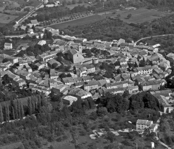 Vue aérienne du village.