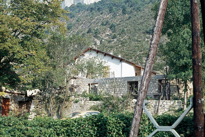 Treschenu-Creyers.- Le hameau d'Archiane.