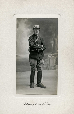 Paul Tiran pendant ses classes au 5ème régiment d'artillerie lourde.