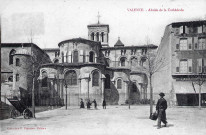 L'abside de la cathédrale Saint-Apollinaire.