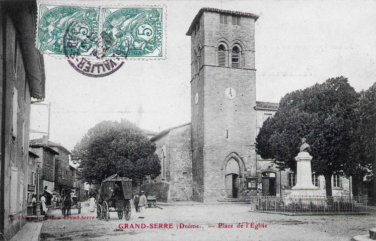 L'église Saint-Mamert, place de la mairie.