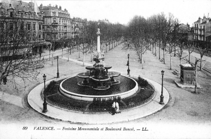 Boulevard Maurice Clerc et la fontaine (1887).