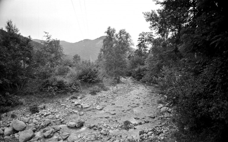 Glandage. - Le ruisseau le Borne.