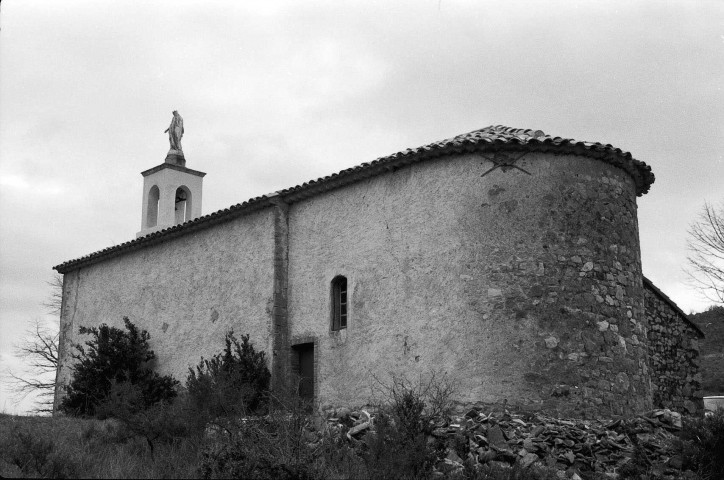 Arpavon. - Le chevet de la chapelle Notre-Dame de la Consolation.