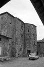 Épinouze.- Façade sur cour de l'ancienne Commanderie de Lachal.