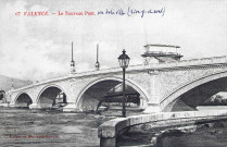 Le pont sur le Rhône.