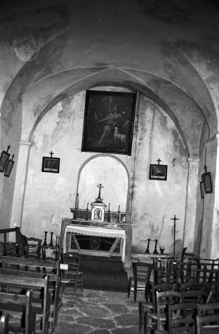 Suze-sur-Crest.- Le chœur de la chapelle Chosséon.