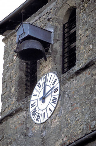 Moras-en-Valloire.- L'horloge du clocher de l'église.