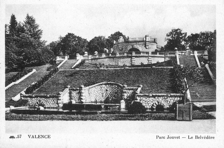 Le parc Jouvet.