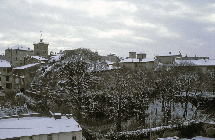 Valence.- Neige sur la ville.