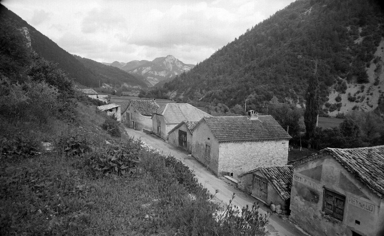 Carte Postale Ancienne 26 Drôme – Boulc Partie Centrale – Années 1900 – Noir Et Blanc