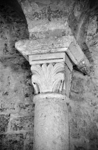 Sainte-Jalle.- Chapiteau du choeur de l'église Notre-Dame de Beauvert.