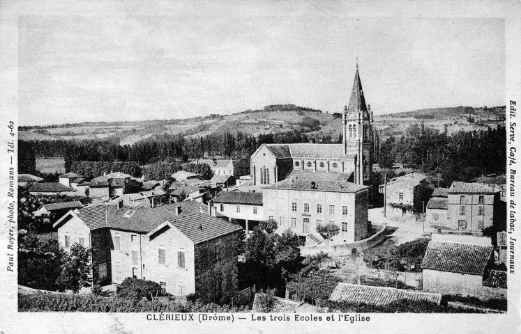 Clérieux.- L'école et l'église Sainte-Catherine.