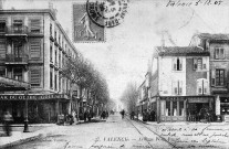 Valence.- L'actuelle avenue Pierre Sémard, les rails du tramway le de la ligne Valence Chabeuil mise en sevice le 1 mars 1894.
