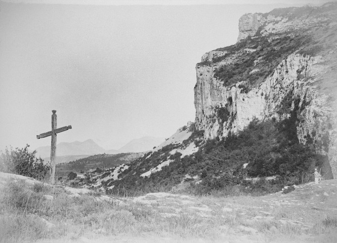 Eyzahut. - Le Grand Pas.