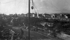 Portes-lès-Valence.- La gare de triage après le bombardement américain du 15 août 1944.