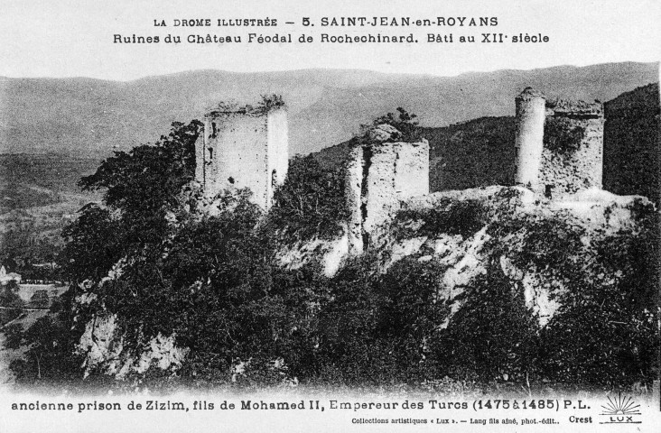 Rochechinard.- Les ruines du château.