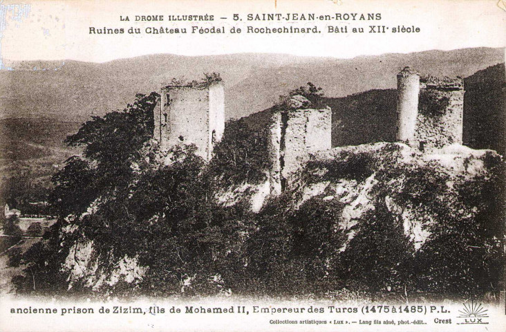 Vestiges du château féodal.