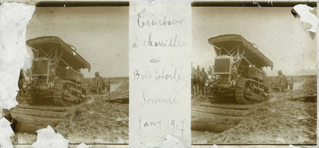 Bois étoilé. - Un tracteur à chenille.