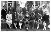 Jeunes gens de la classe de 1929.