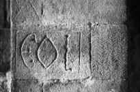 Chabrillan.- La chapelle Saint-Pierre, inscription.