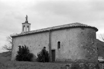 Arpavon. - La façade est de la chapelle Notre-Dame de la Consolation.