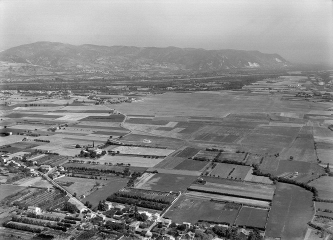 Vue aérienne de l'aérodrome.