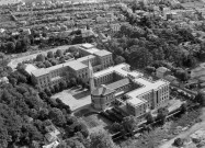 Vue aérienne de l'Institution Notre-Dame, rue Montplaisir.