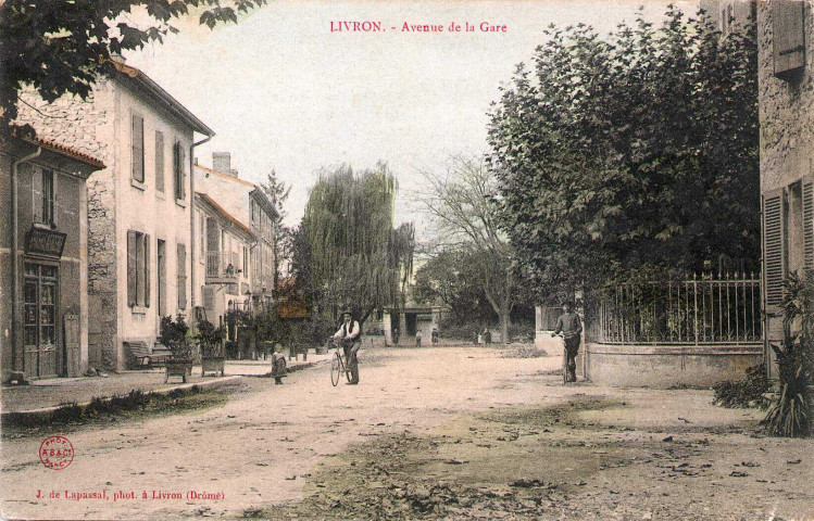 Quartier de la gare, route de la Voulte.