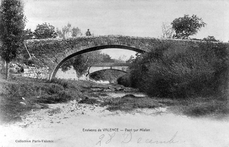 Le pont romain sur le Mialan.