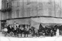 La terrasse du café des Négociants.