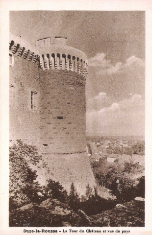 Tour du château.