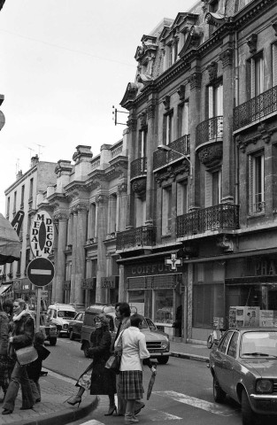 Valence.- Rue Pasteur.