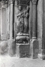Romans-sur-Isère.- Sculptures du porche de la collégiale Saint-Barnard.