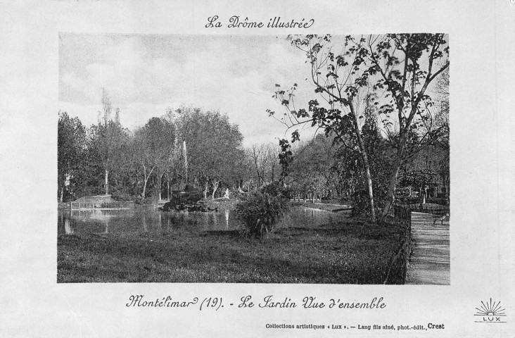 Montélimar.- Vue du jardin public.