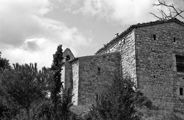 Saint-May. - Le chevet de la chapelle du prieuré de Bodon.