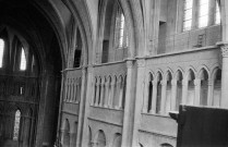 Romans-sur-Isère.- Détail du triforium de la collégiale Saint-Barnard.