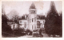 Vue du château détruit par sa propriétaire Léopoldine Bruyat en 1913.