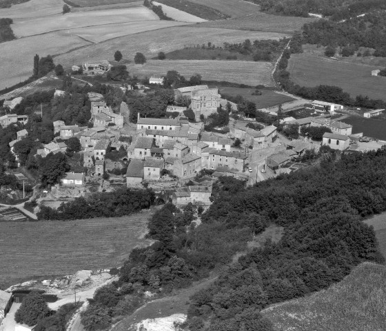 Vue aérienne du village.