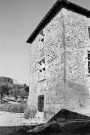 Chanos-Curson.- Façade sud de la maison forte de Conflans.