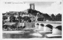 Crest.- Le village et le pont sur la Drôme.