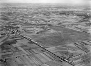 Vue aérienne de l'aérodrome, Creux de la Thine.