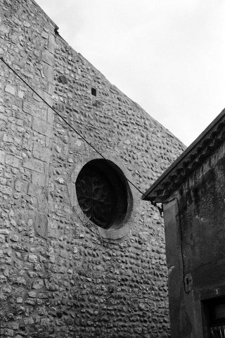 Donzère. - Oculus de la chapelle Notre-Dame de l'église Saint-Philibert.