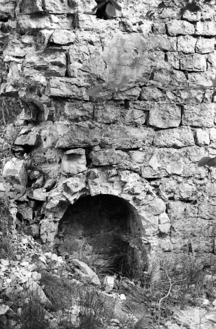 Piègros-la-Clastre.- Détail du choeur de la chapelle Saint-Médard (XIIe s.).