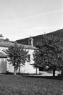 Pradelle.- La façade sud de l'église Saint-Pierre.