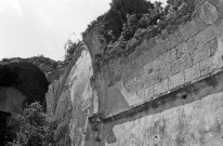 La Bâtie-Rolland. - La nef effondrée de la chapelle Saint-Roch.